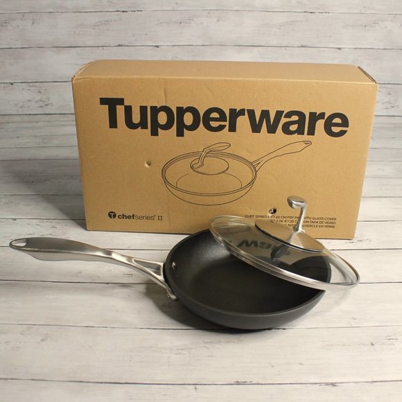 Tupperware Chef Series II Non Stick 8" Fry Pan with Stainless Steel - Picture 2 of 8